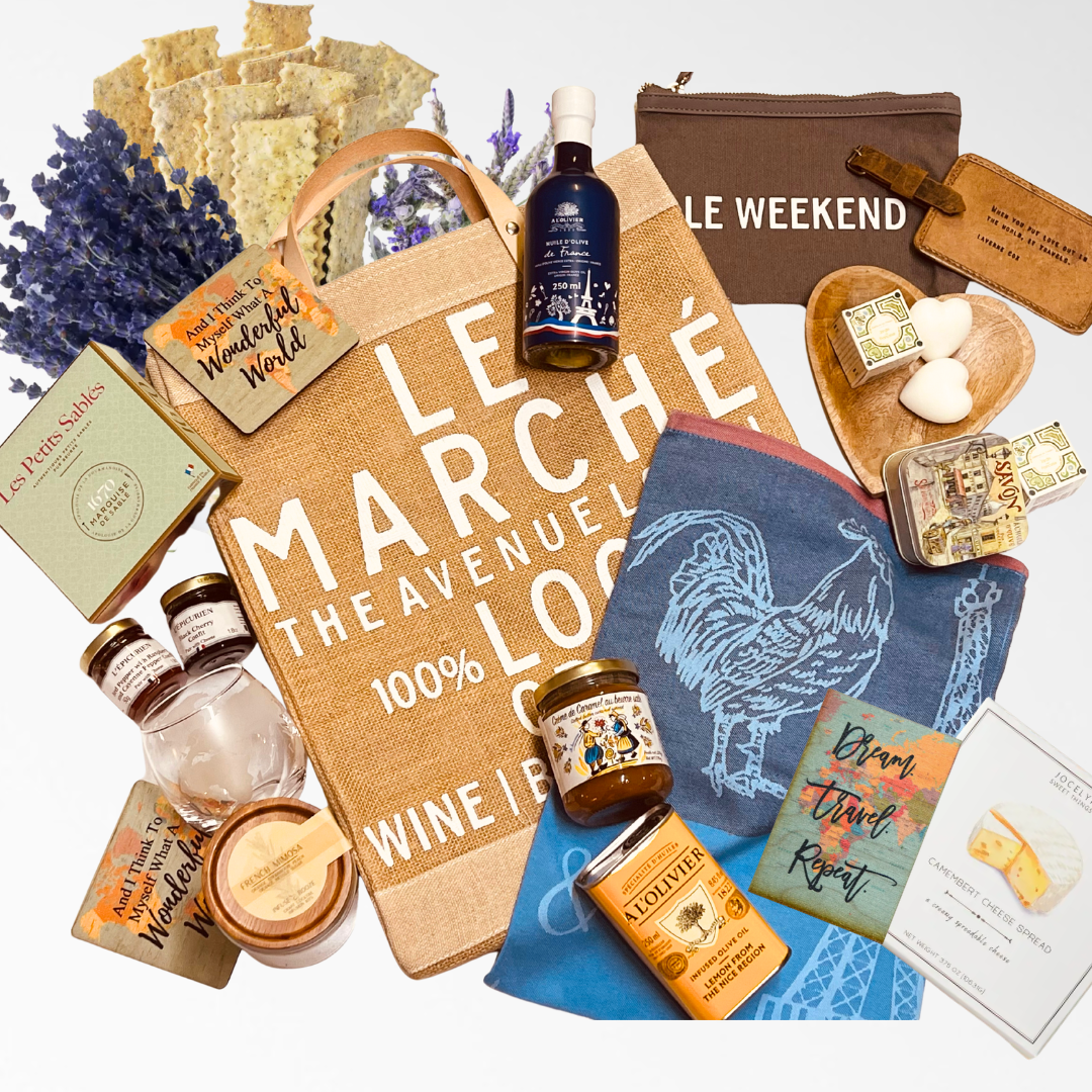 Big Little World Subscription Box: French Edition
